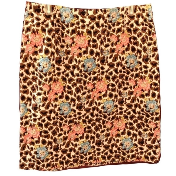 Nicole by Nicole Miller Dresses & Skirts - Nicole Miller Floral Pencil Skirt Size 4